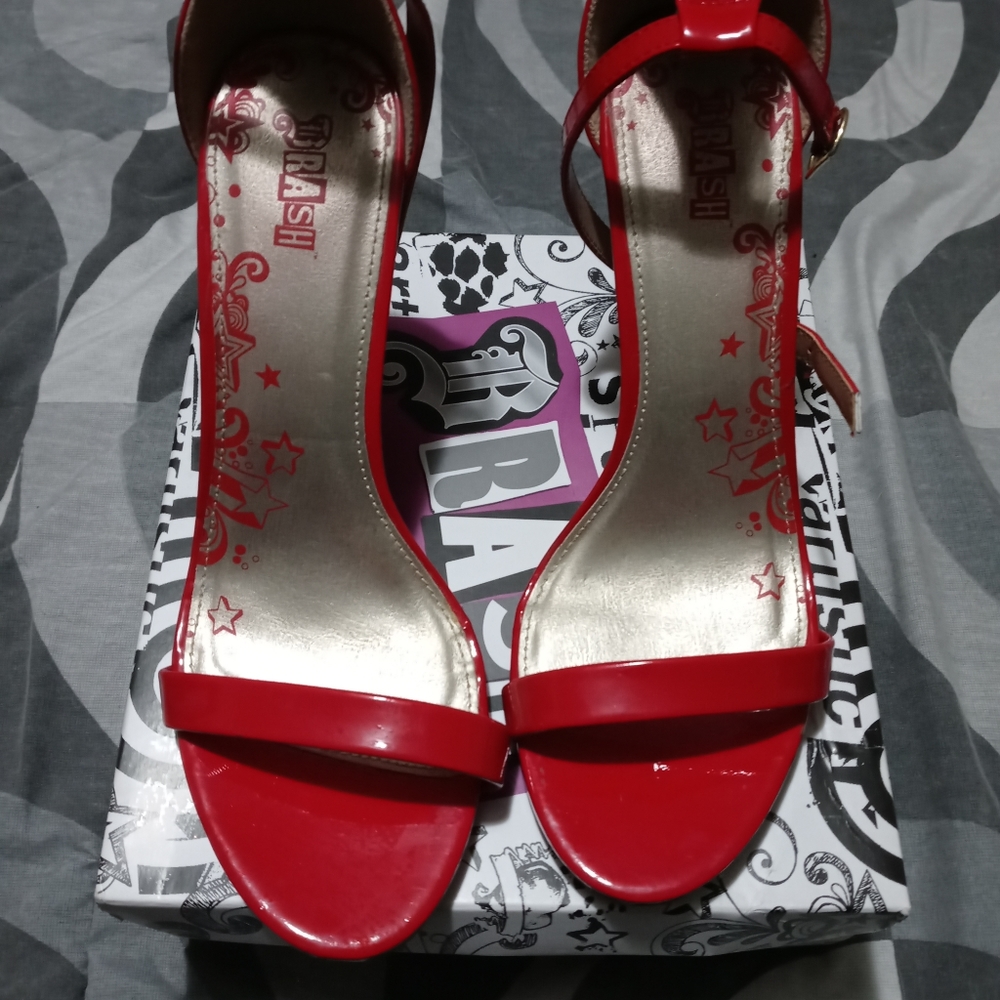 Women's high heel